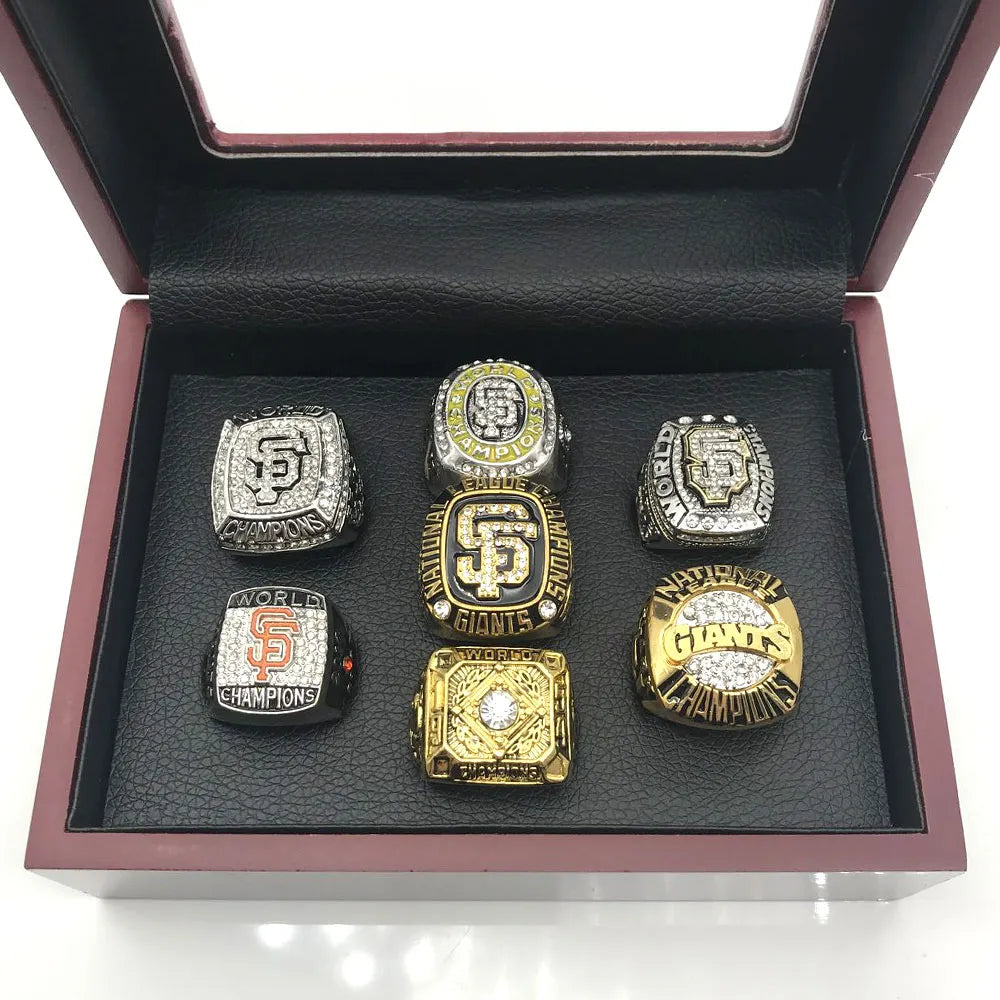 7 San Francisco Giants MLB World Series championship rings set