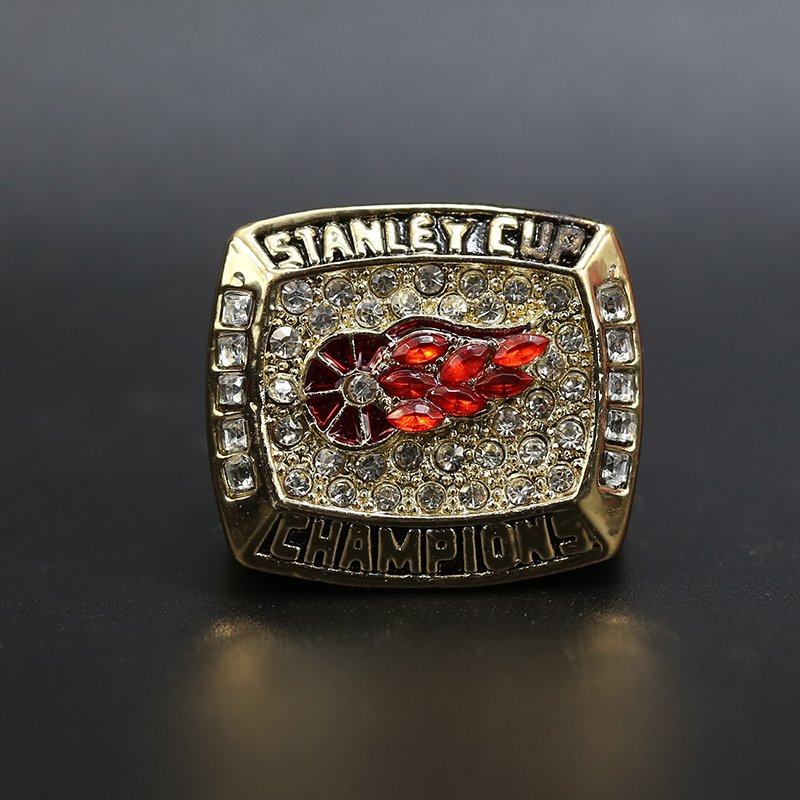 Detroit Red Wings 1998 Steve Yzerman NHL Stanley Cup championship ring